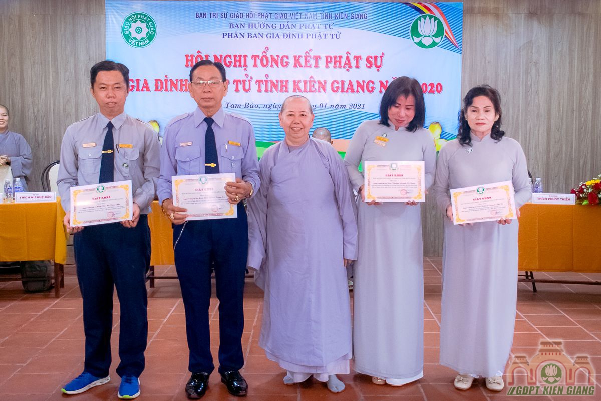 Phan Ban Gdpt Kien Giang Tong Ket Hoat Dong Phat Su Nam 2020 10