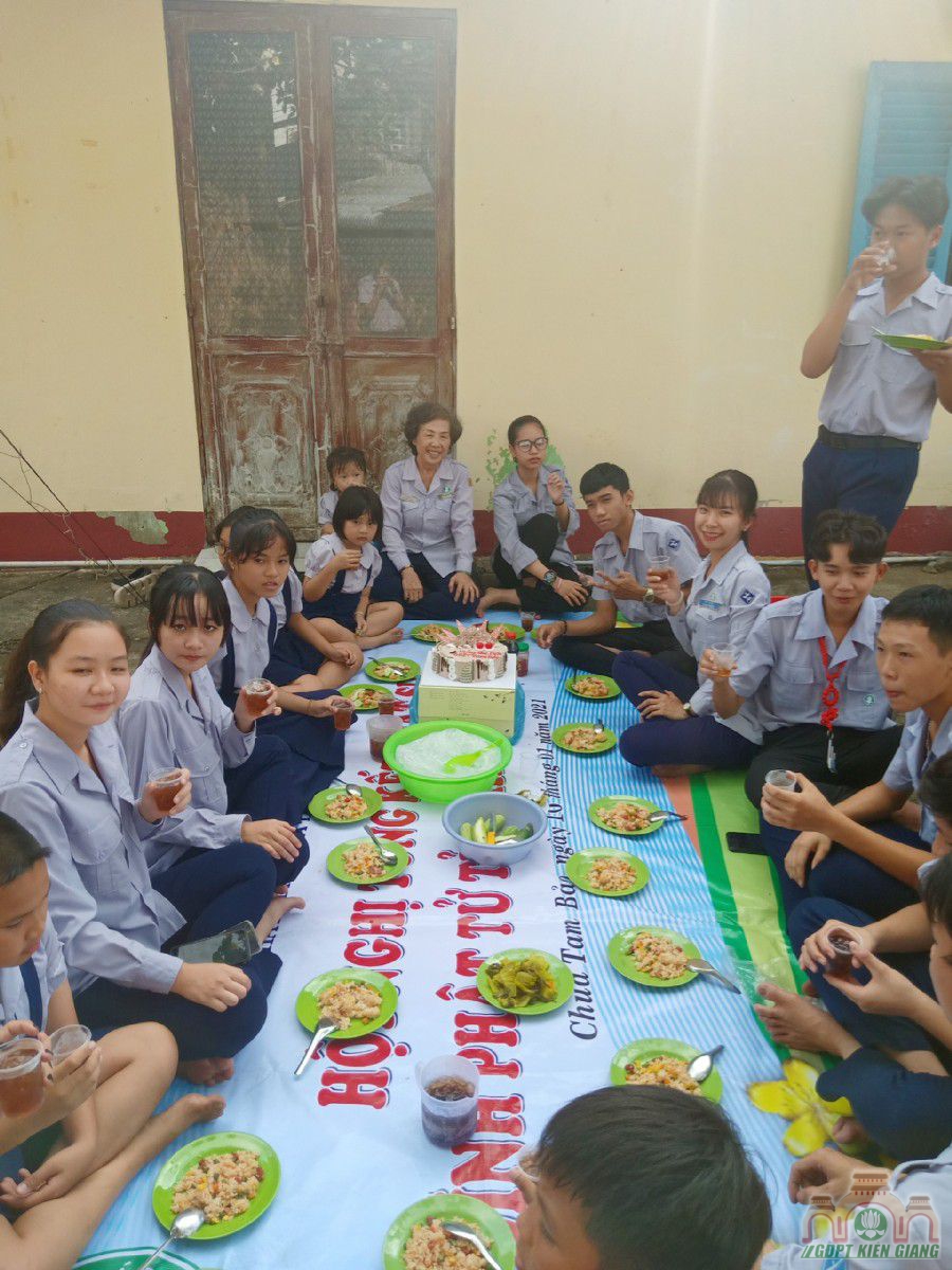 Gdpt Tam Bao Mung Chu Nien Lan Thu 64 02