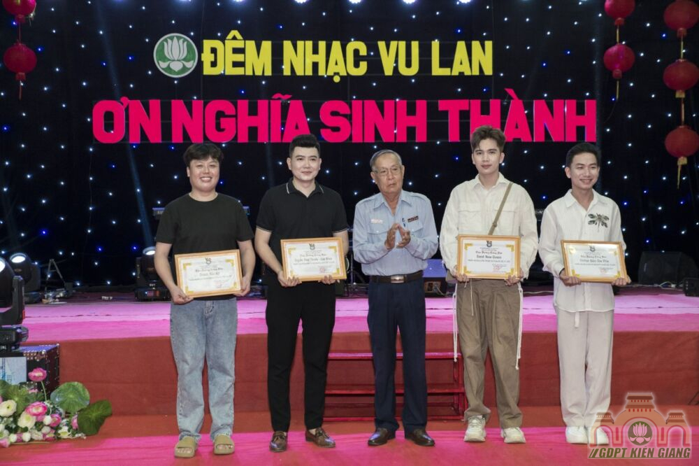 Chuong Trinh Van Nghe Vu Lan 2023 GĐpt Tbht (11)
