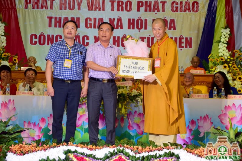 Hội Thảo Khoa Học “Phát Huy Vai Trò Phật Giáo Tham Gia Xã Hội Hóa Công Tác Xã Hội, Từ Thiện” Được Tổ Chức Tại Chùa Phật Quang