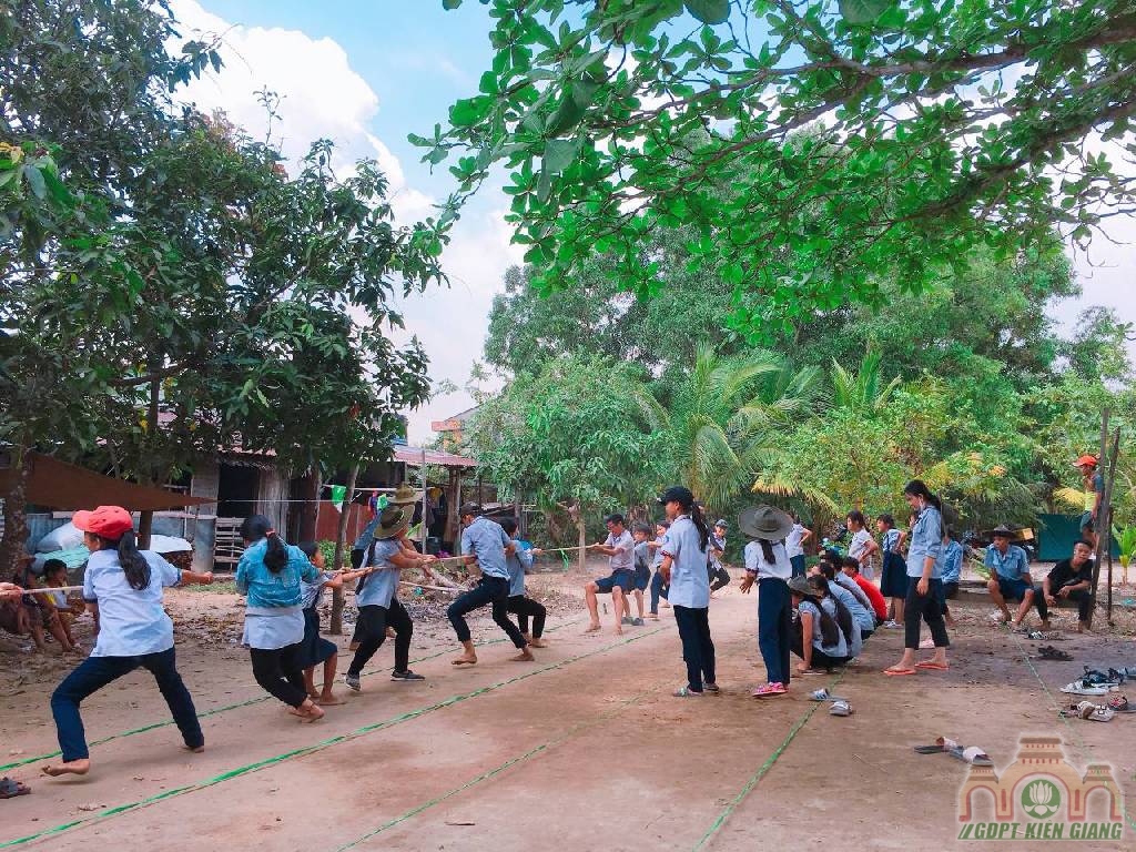 GĐPT Bửu Sơn tổ chức dã ngoại quý I-2019 cho các em
